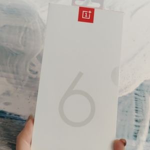 OnePlus 6 Tempered Glass Screen Protector